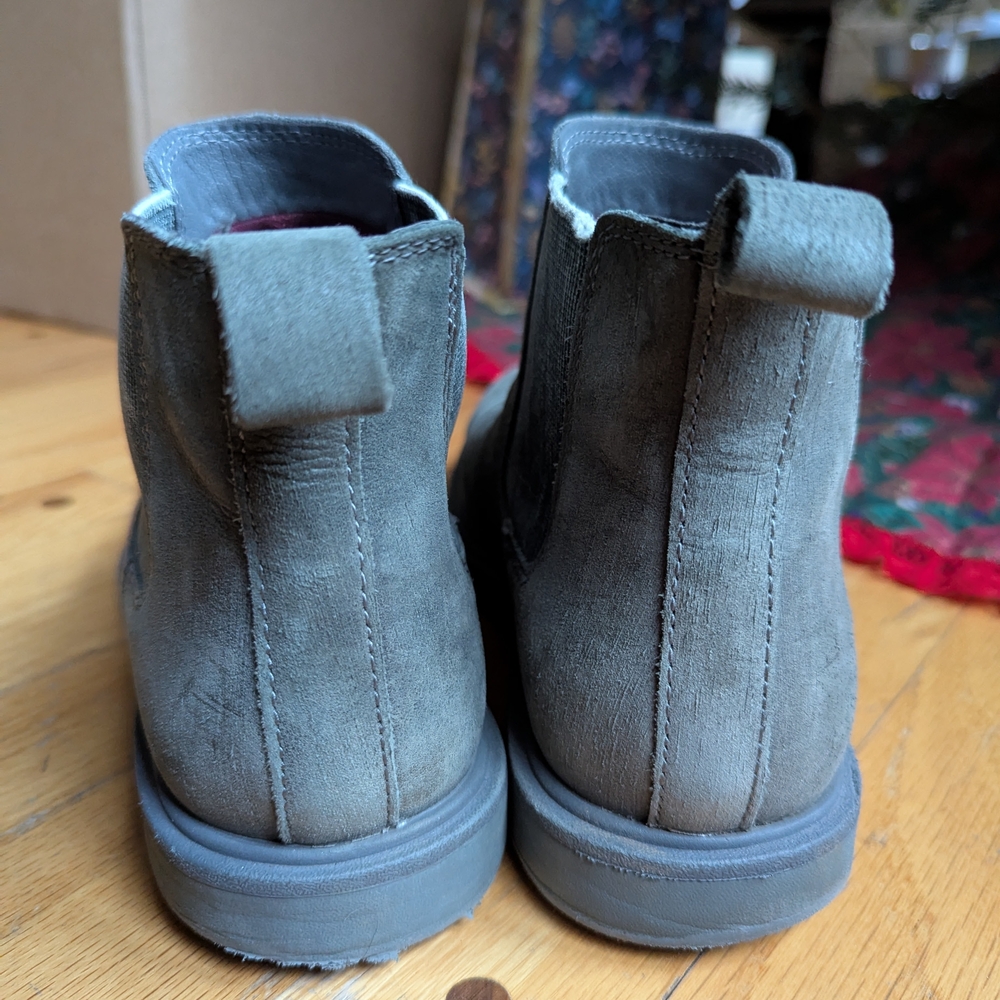 Men's Mark Nason Gray Suede Chelsea Boots - Picture 5 of 8